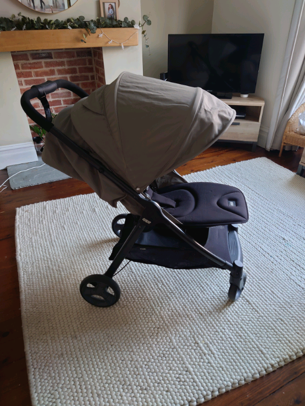 gumtree pushchair